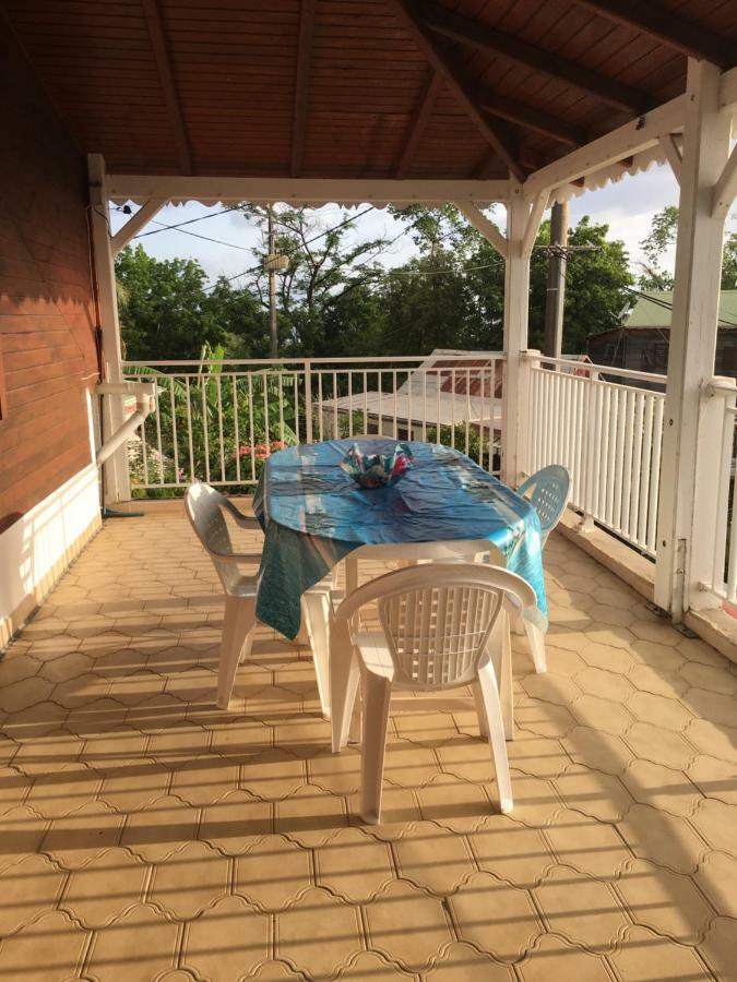 Villa Chez Ninette Pres Des Sources Chaudes Bouillante Esterno foto